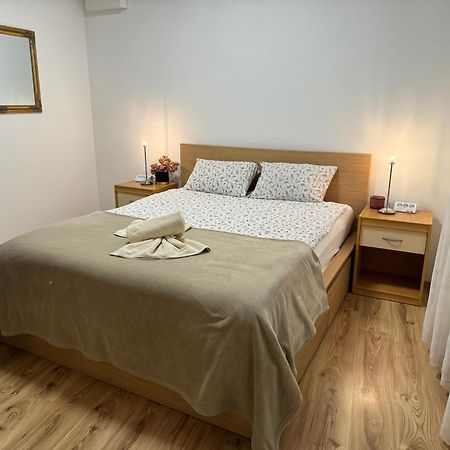 Apartments Vrime Biograd Na Moru Exterior foto