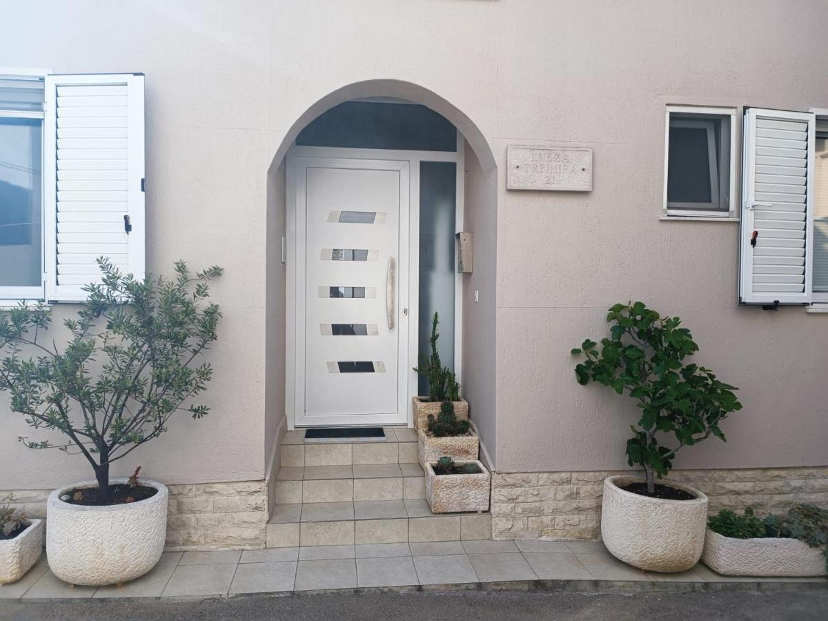 Apartments Vrime Biograd Na Moru Exterior foto
