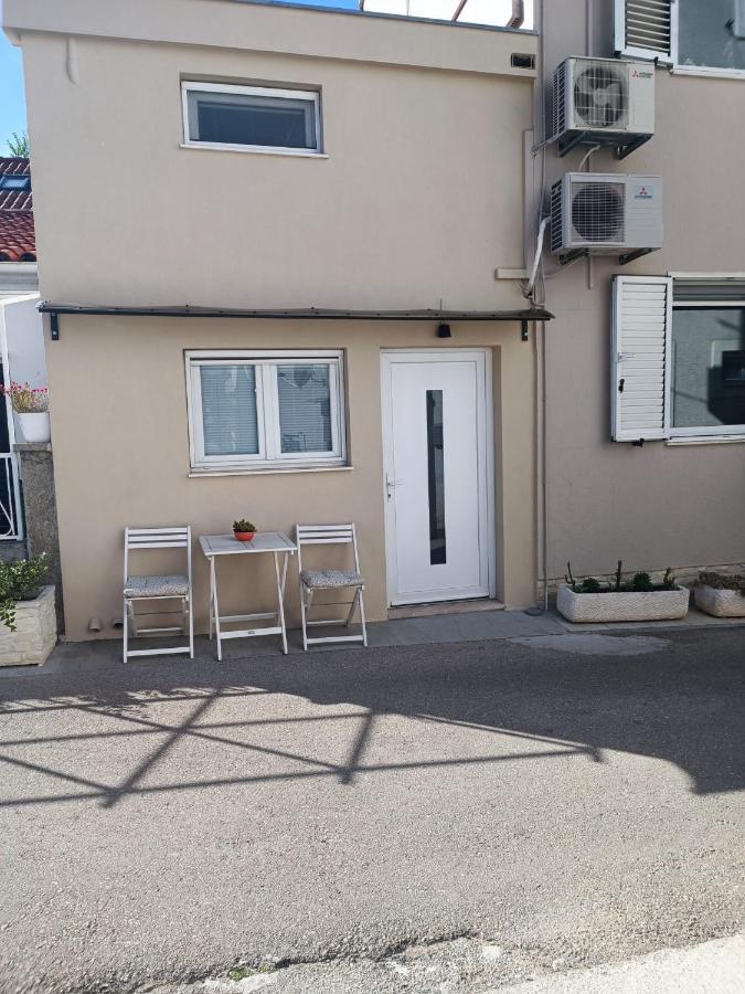 Apartments Vrime Biograd Na Moru Exterior foto