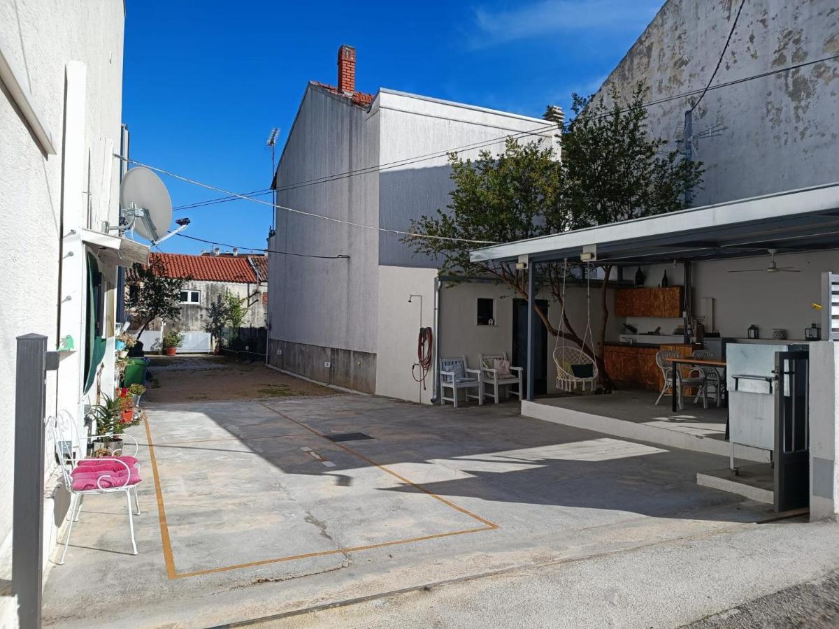Apartments Vrime Biograd Na Moru Exterior foto
