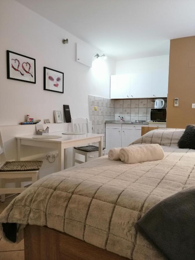 Apartments Vrime Biograd Na Moru Exterior foto